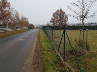 Rozšíření parkoviště vedle sportovního areálu v Semicích 20211113_112125.jpg.