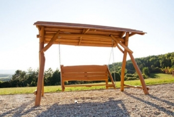 Veřejné griloviště lavice, hriště a skluzavky.cz.jpg.